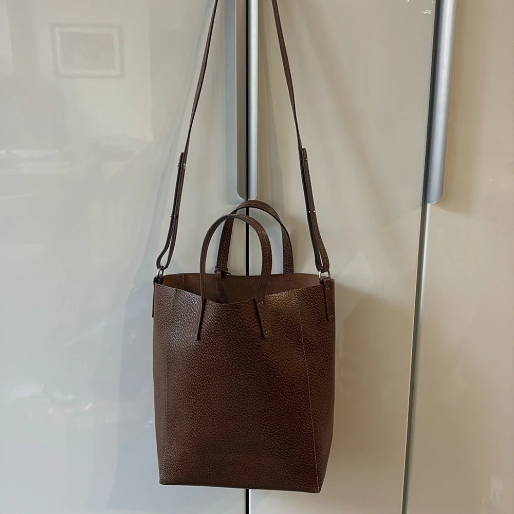 Authentic pebble leather made in Italy purse - Picture 2 of 3